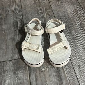 Tevas Flatform Universal Sandal